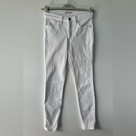EUC Madewell 9" High-Rise Skinny Jeans in Pure White, size 26 - Picture 4 of 14